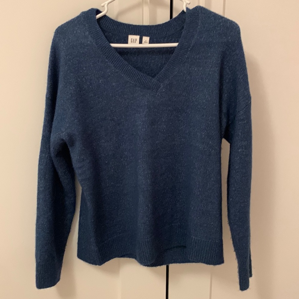 NWOT Gap Sweater